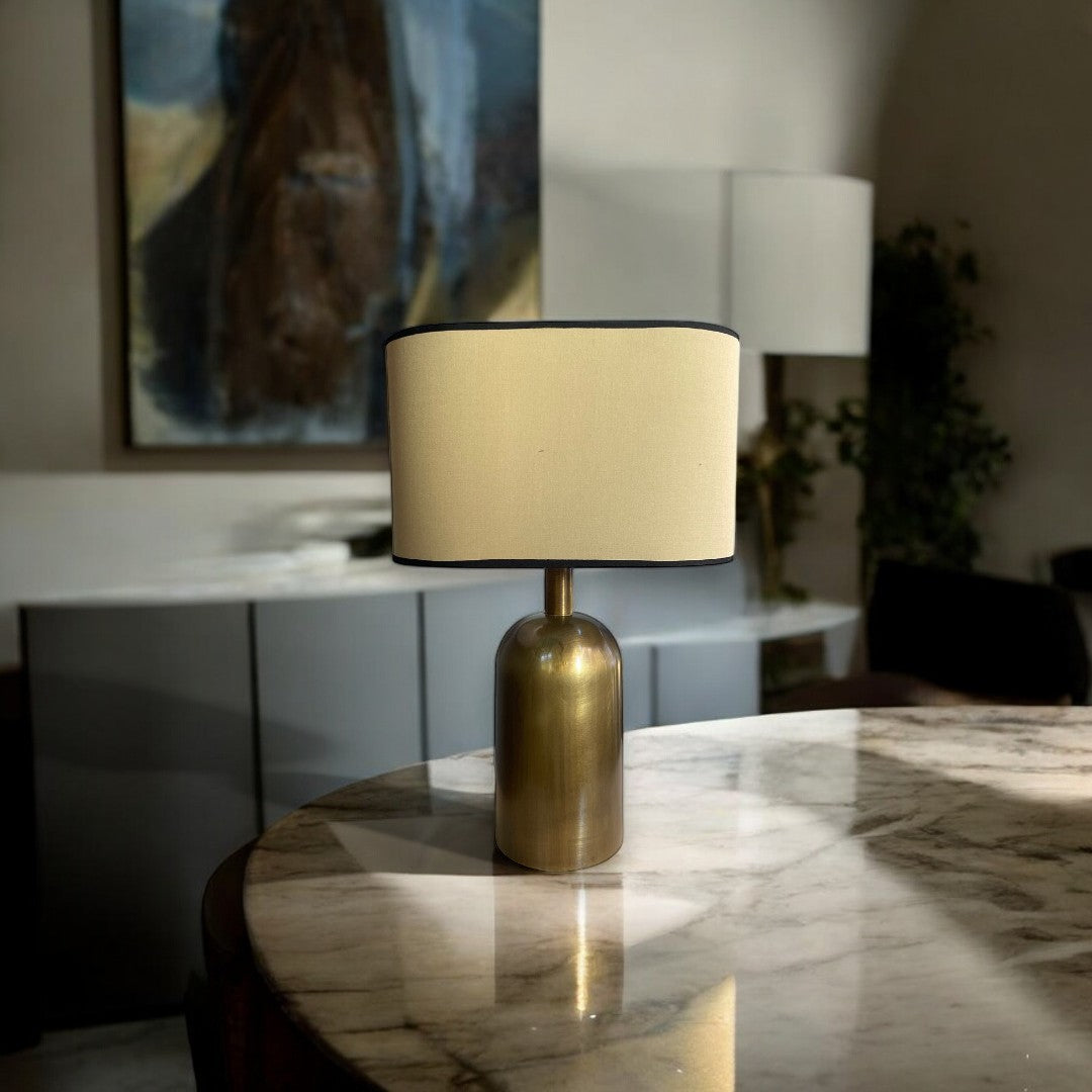 Valeria Lamp