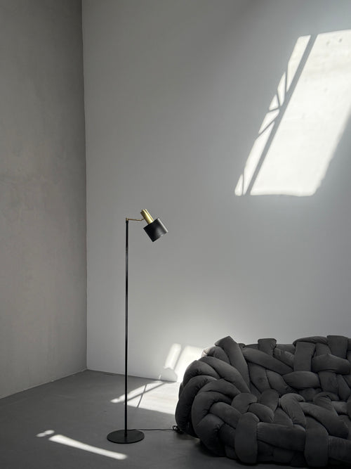 Arinna Floor Lamp